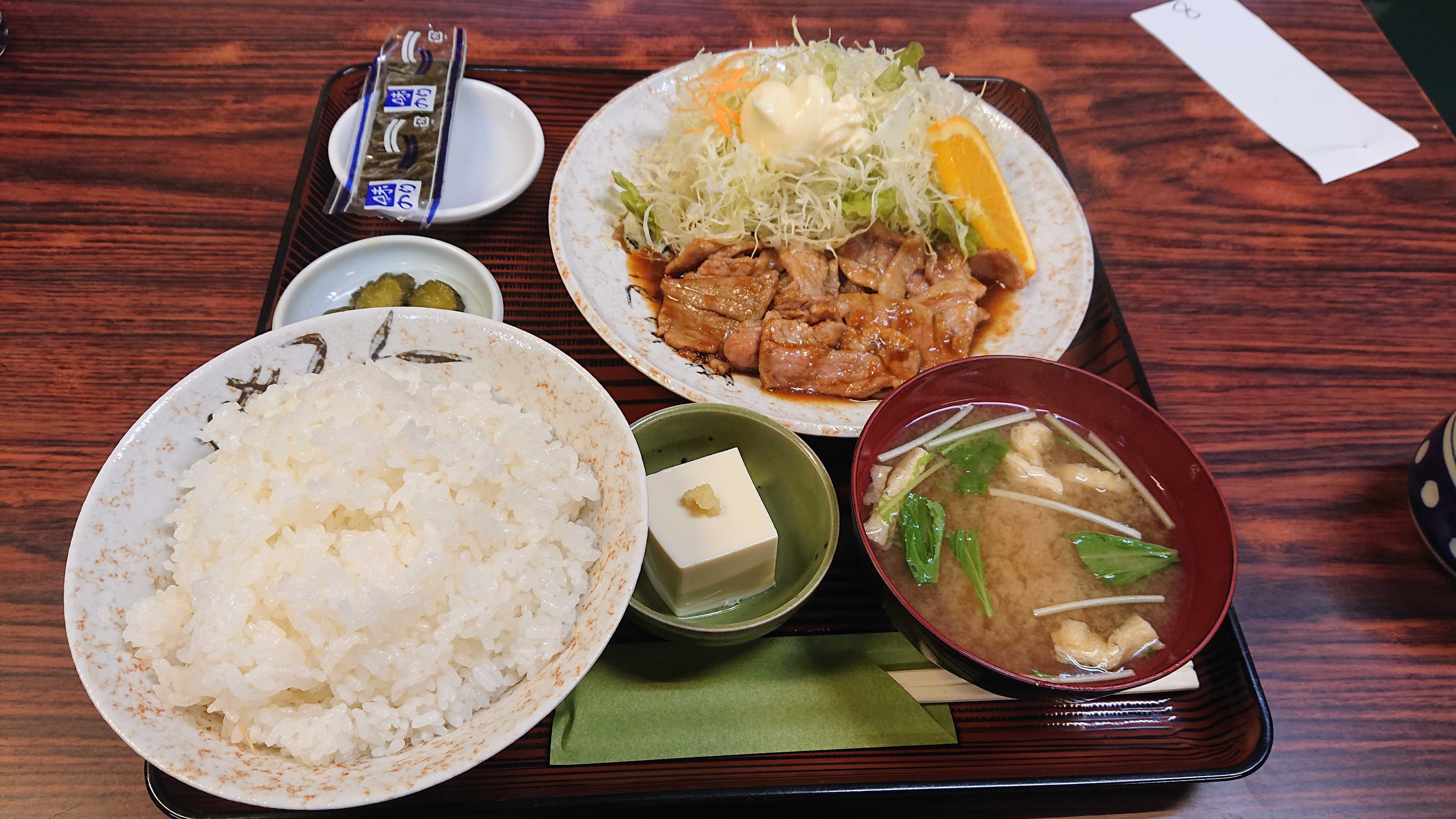 しょうが焼肉定食